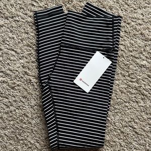 Nwt lululemon Wunder under HR leggings